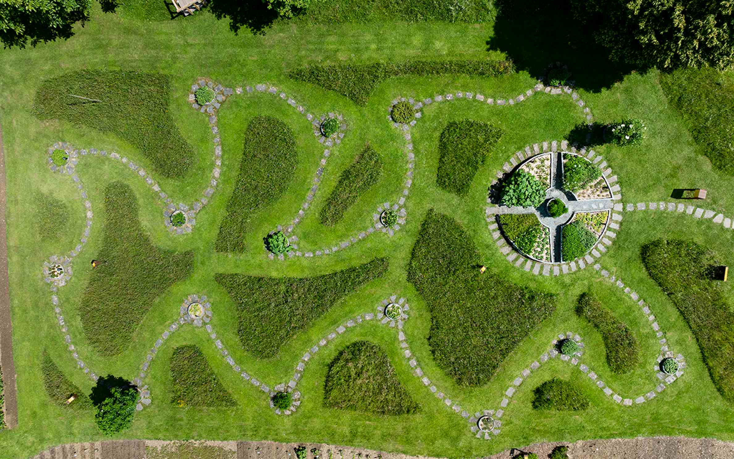 Herb Garden Nenzlingen